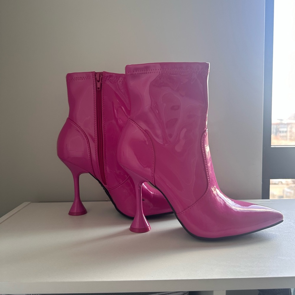 Hot Pink Ankle Boots with Sculptural Heel and Pointed Toe